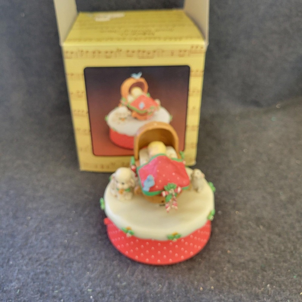 1987 ENESCO Small World Of Music BABY'S FIRST CHRISTMAS‎ Plays "Noel" Motion